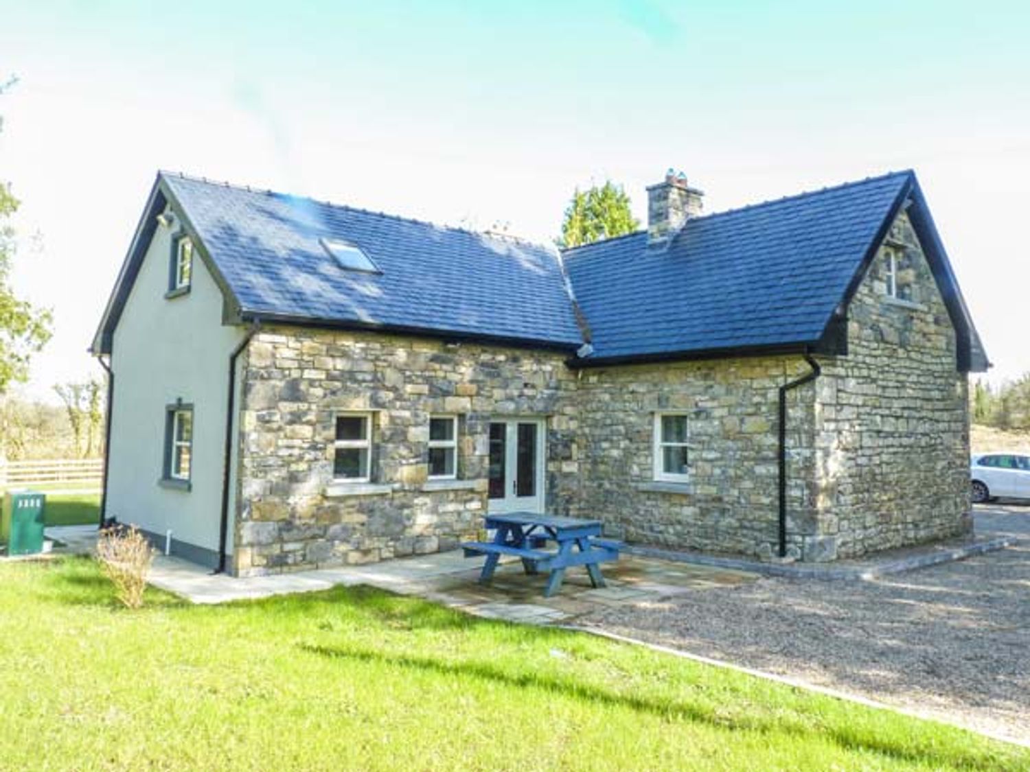 Atheiri Cottage photo 2