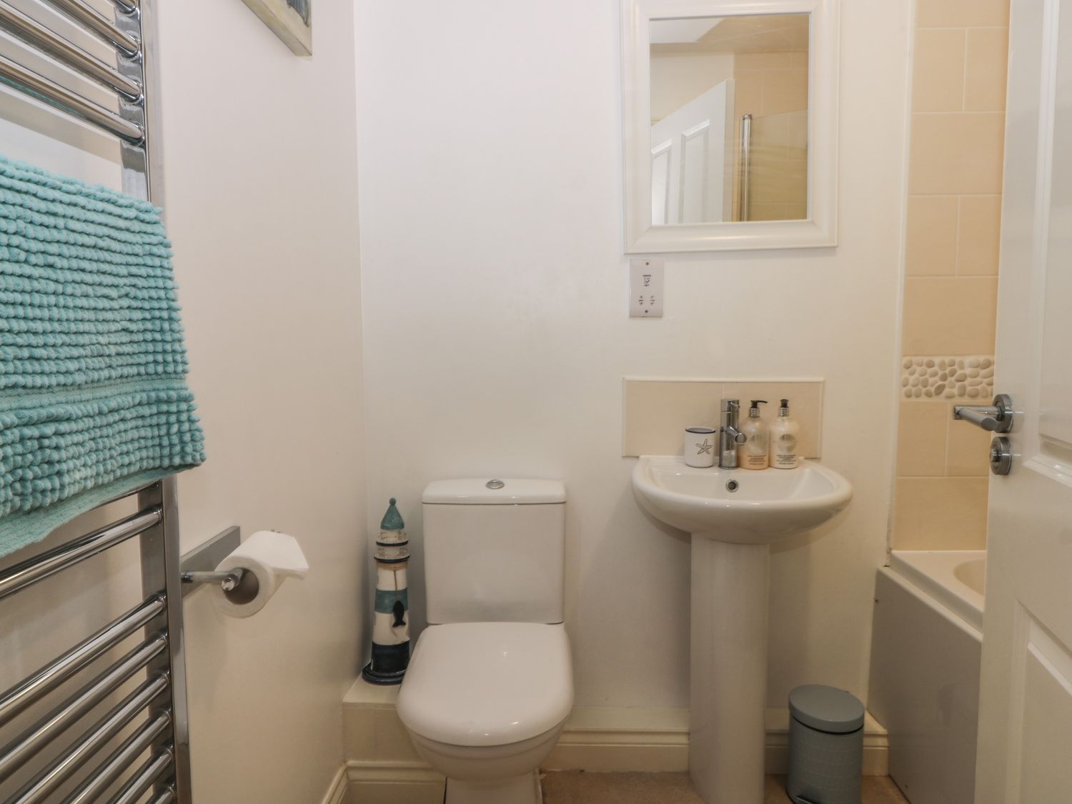 White Rose Apartment, Filey