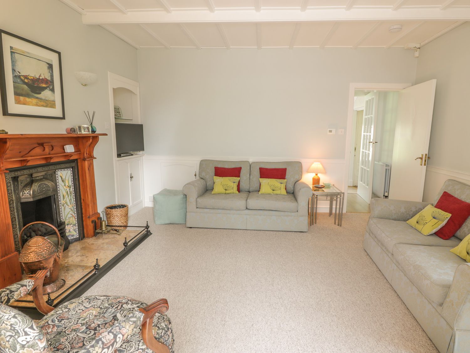 Property photo 5 of 25