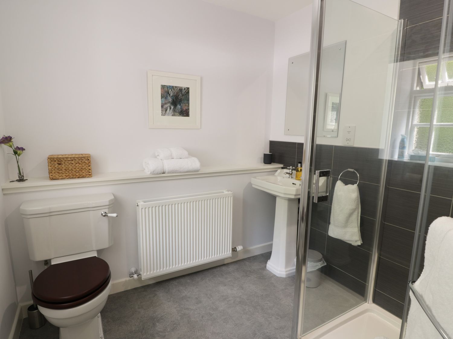 Property photo 8 of 25