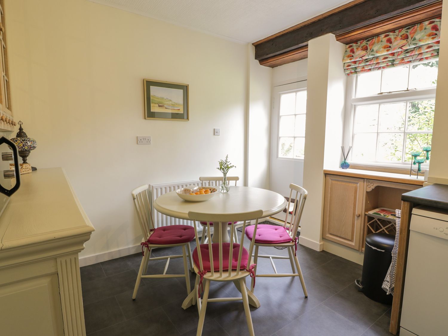 Property photo 10 of 25