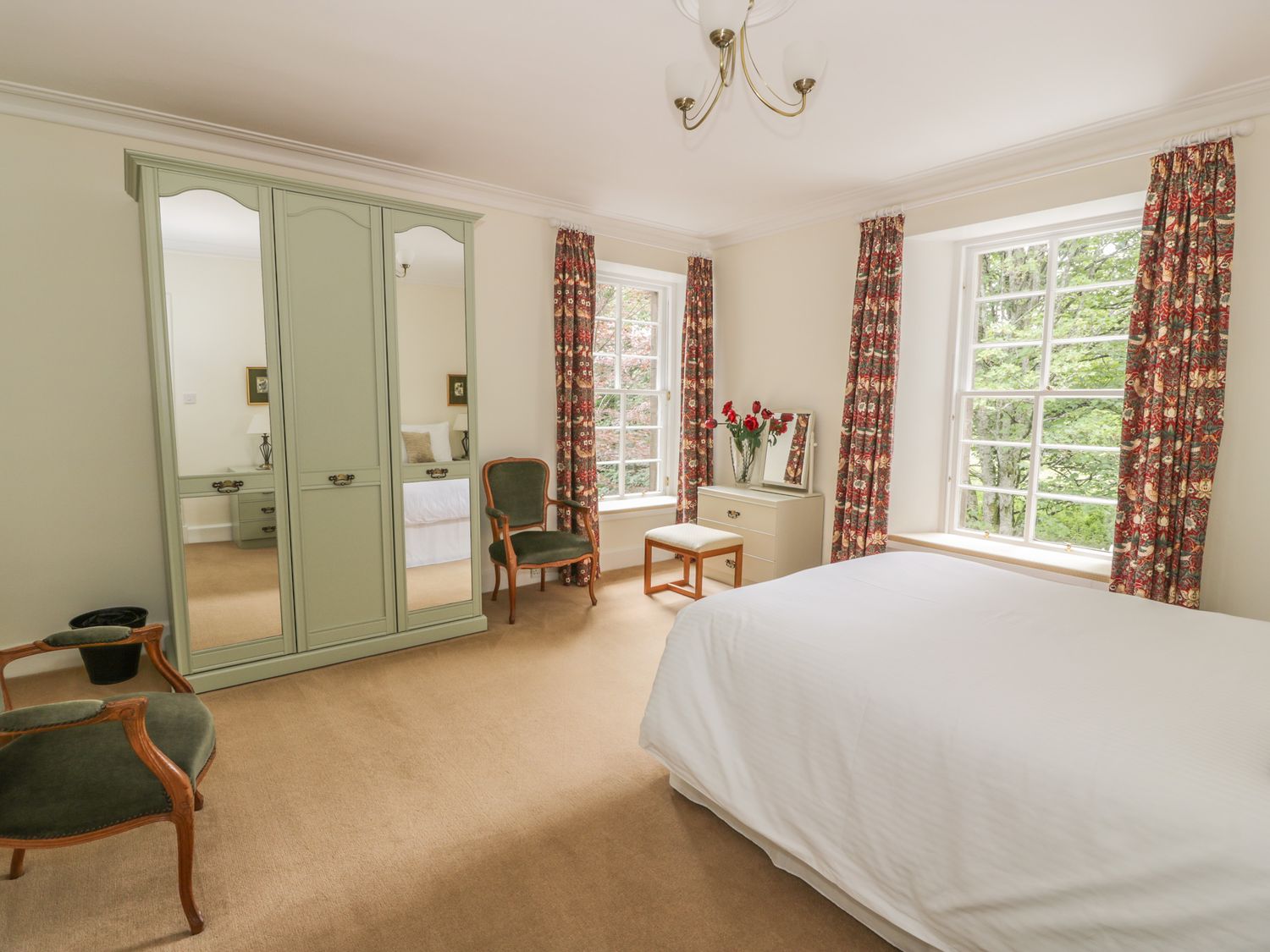 Property photo 15 of 25