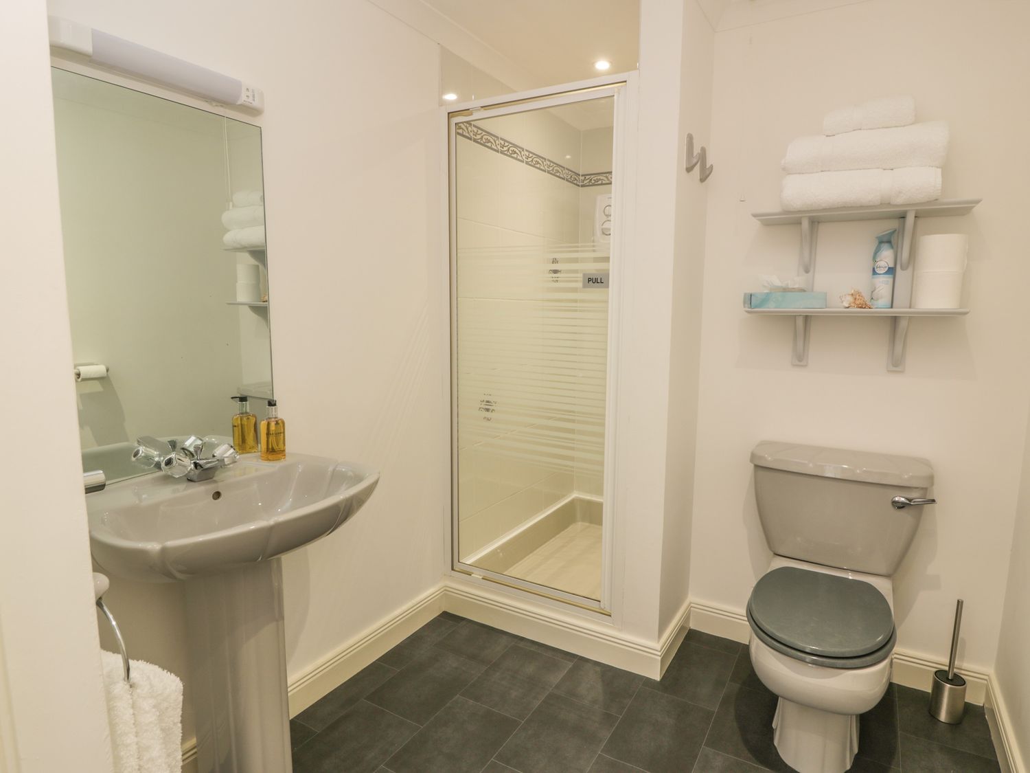 Property photo 21 of 25