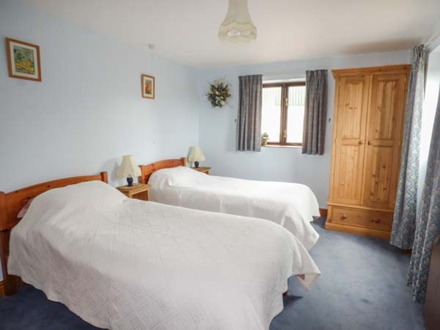 Lark's Rise Cottage, Peak Distrcit