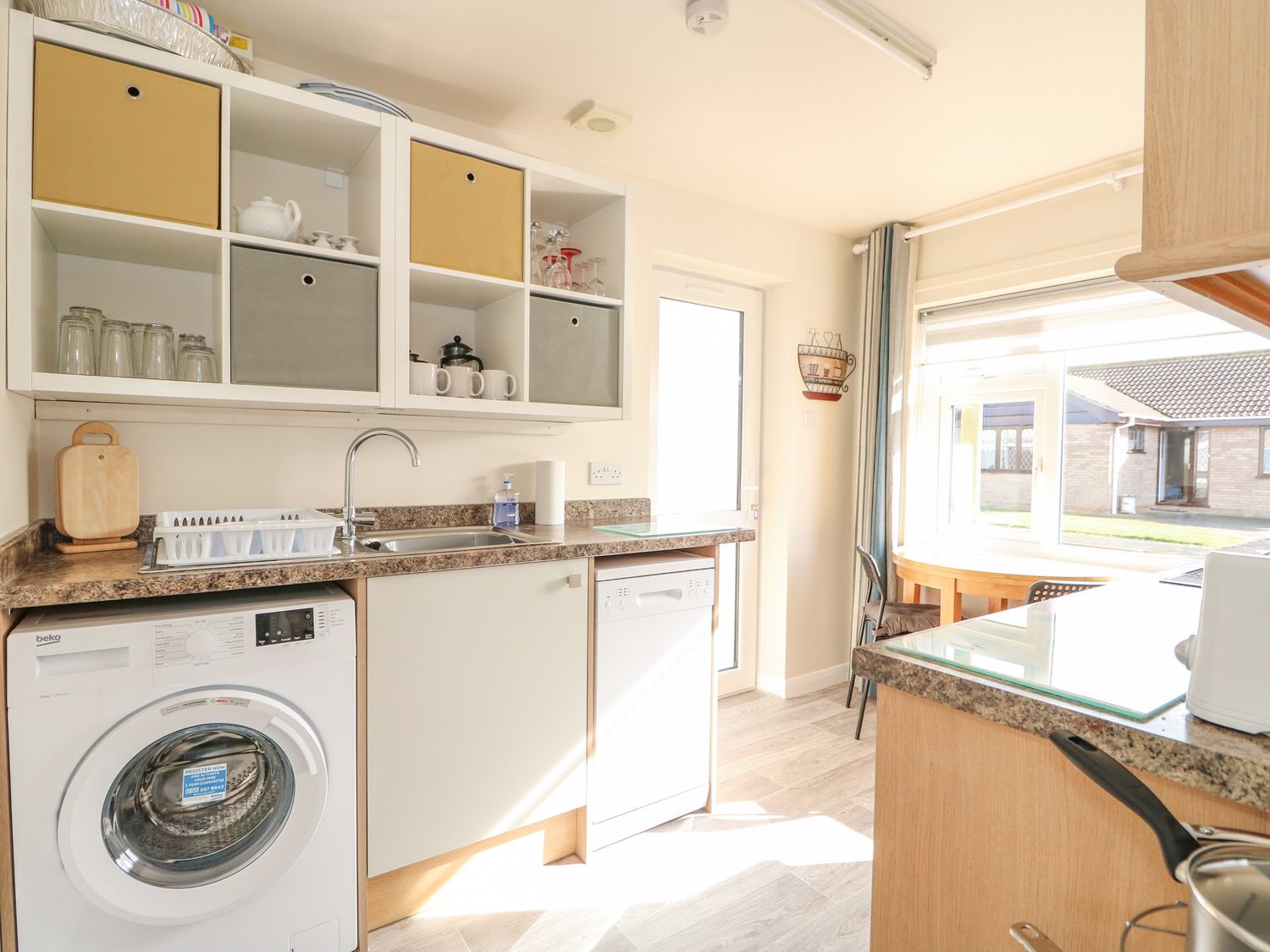 Eastbreeze, Sutton-On-Sea