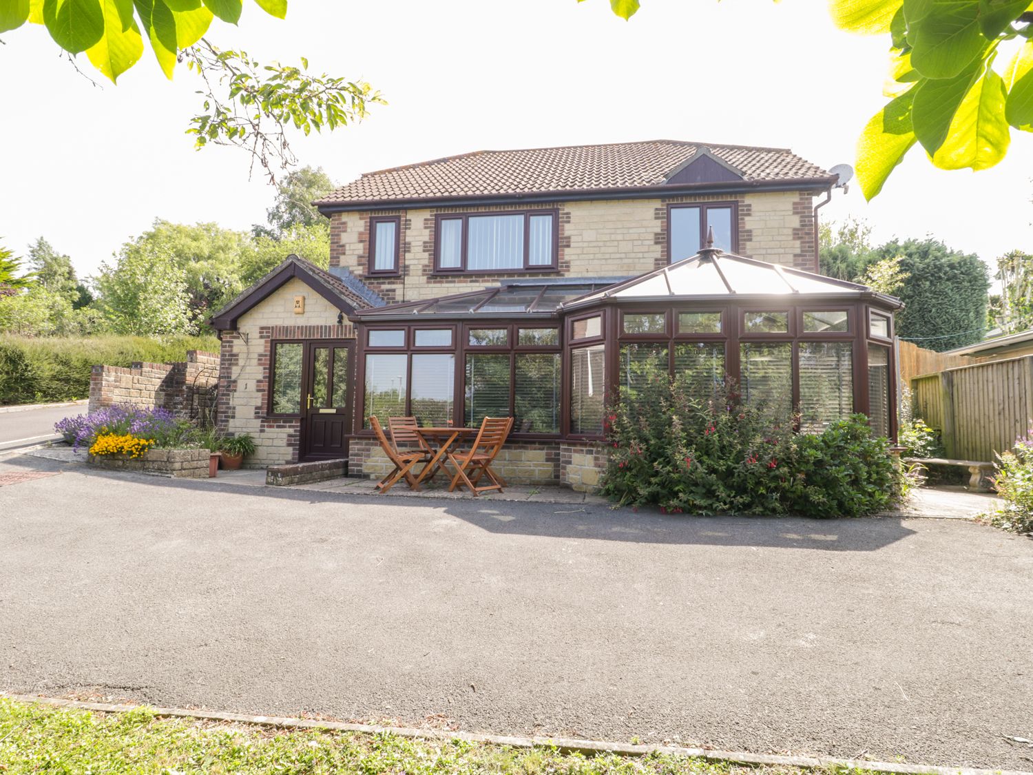Magnolia Rest, Dorset
