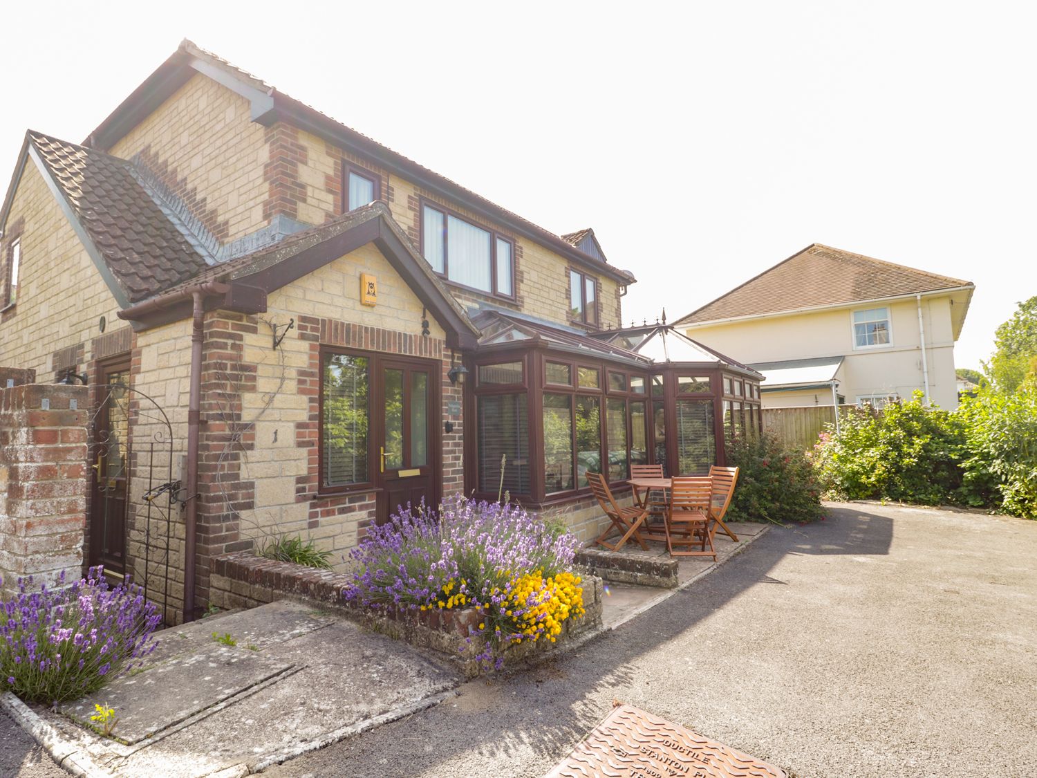 Magnolia Rest, Dorset