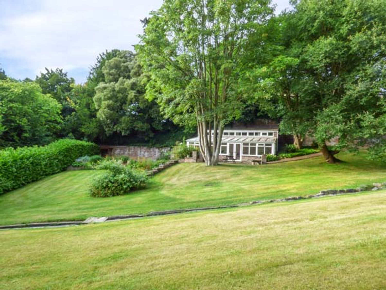 Cedar Gardens, Wales