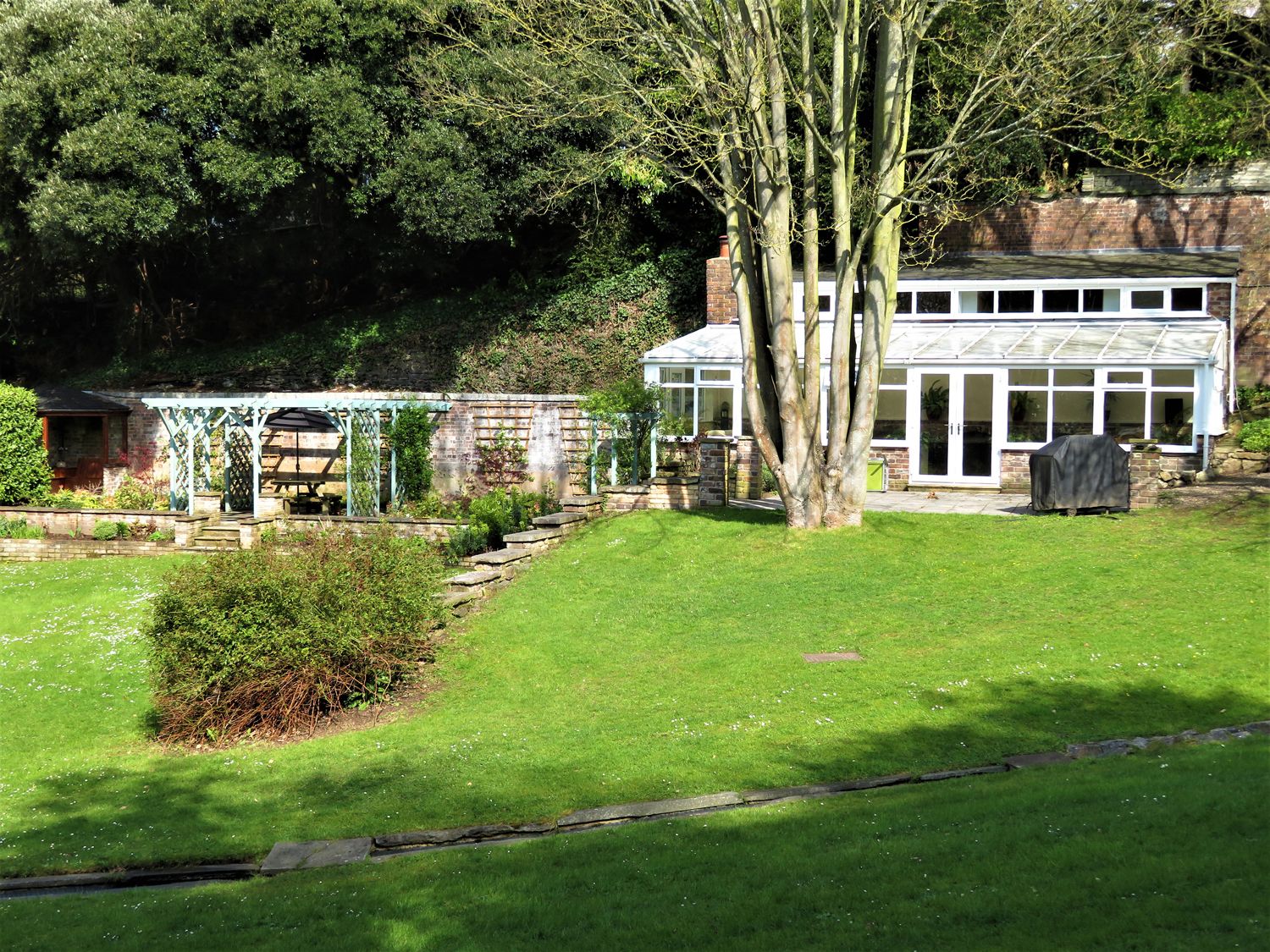 Cedar Gardens, Wales