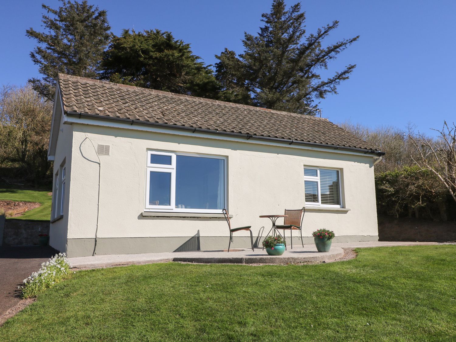 Summerfield Lodge, Ireland