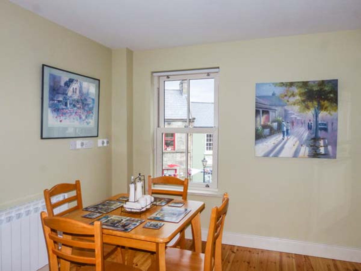 Central Ardara Riverside Apartment, Ireland