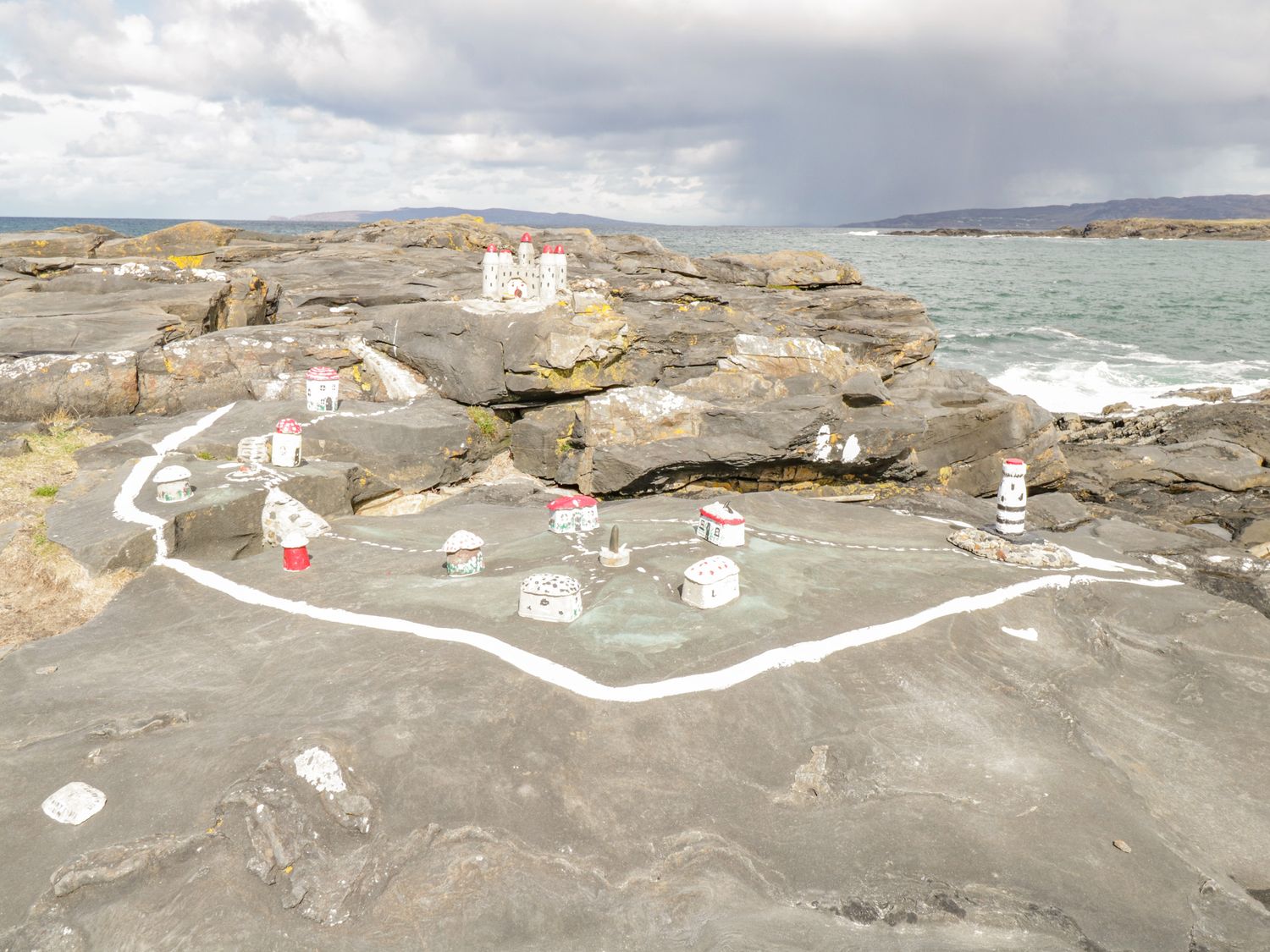 Central Ardara Riverside Apartment, Ireland