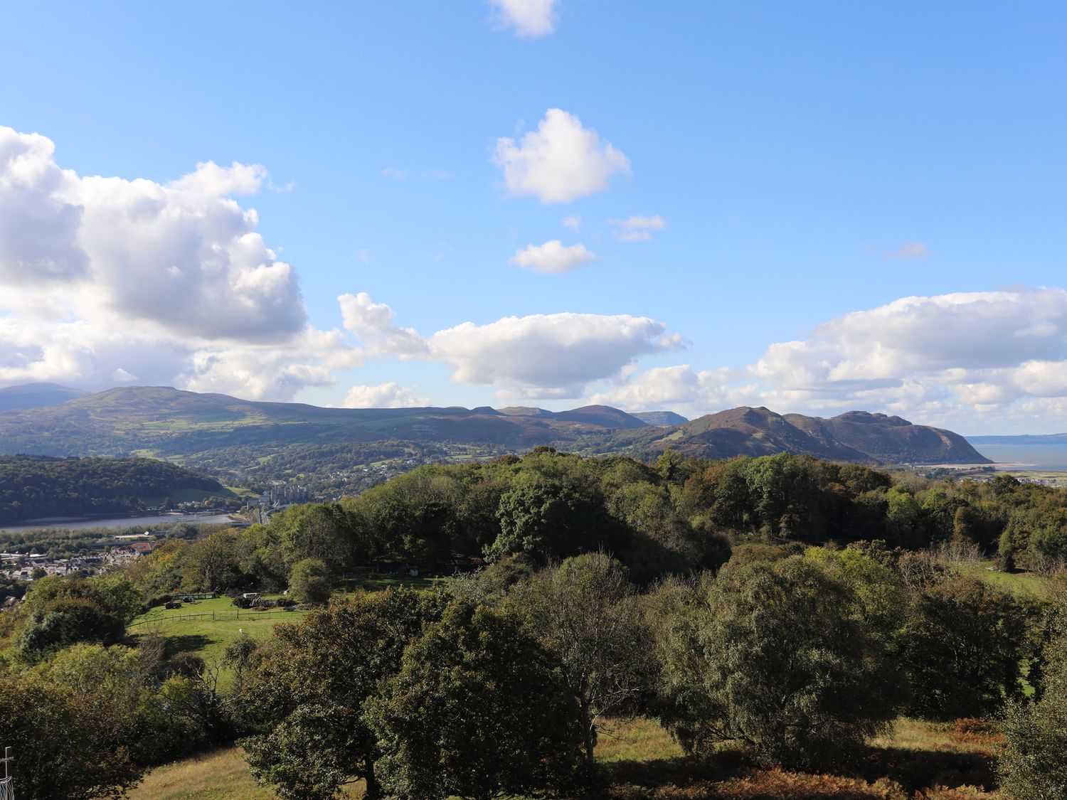 Pabo Lodge, Wales