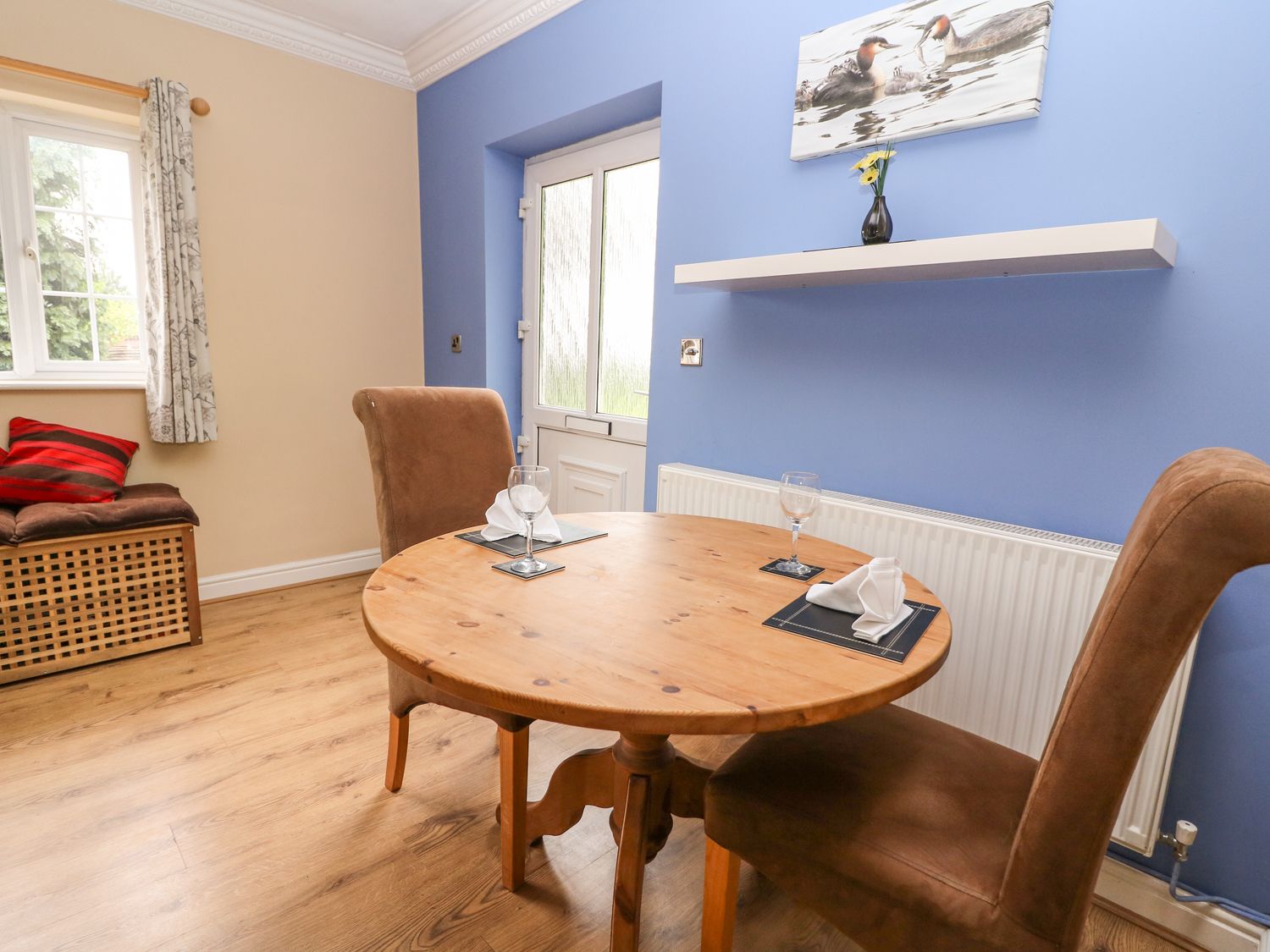 Sunnyside Lodge, Cwmbach Rhondda Cynon Taff Wales Cottages For