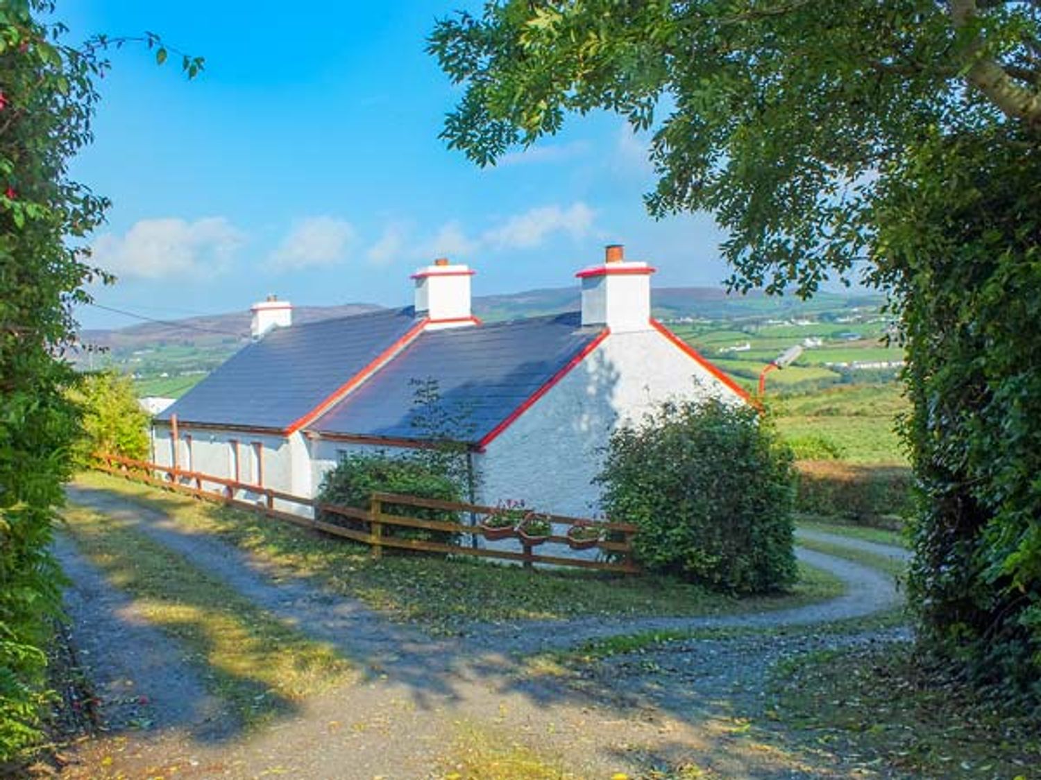 Cooley Cottage - County Donegal - 943611 - photo 1