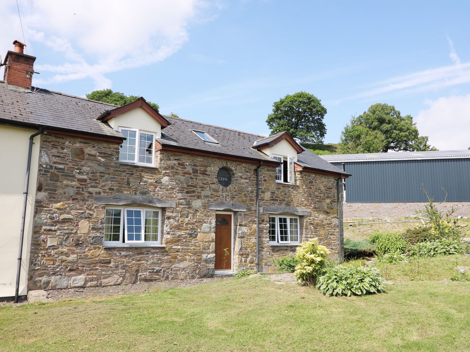 Cefn Cottage Llanidloes Tylwch Self Catering Holiday Cottage
