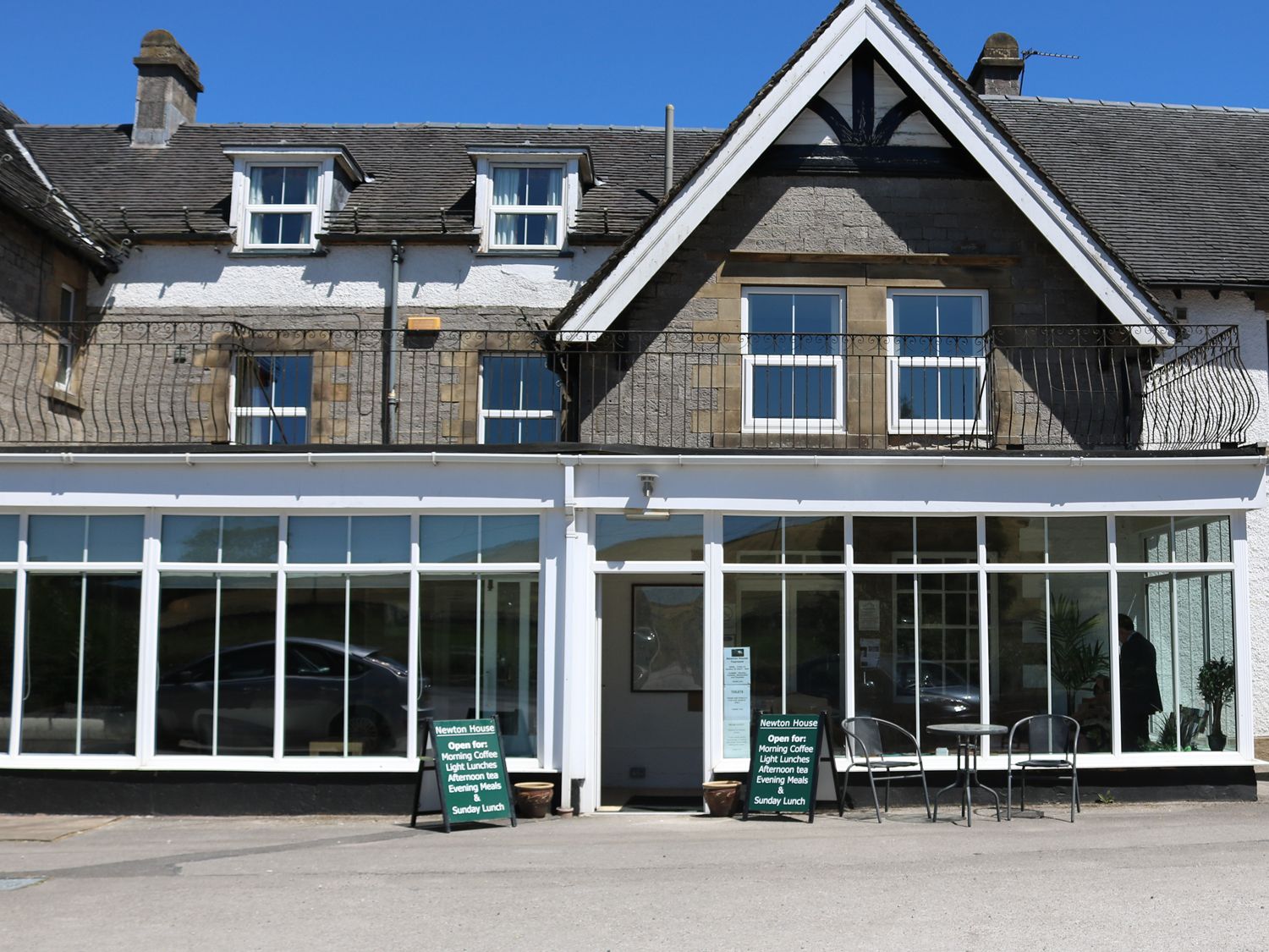 Newton House Apartment, Peak District