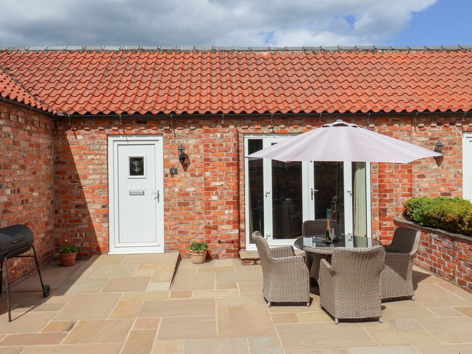 Winsall Court I, Yorkshire