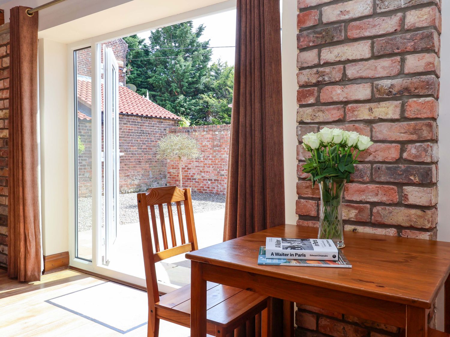 Winsall Court II, Yorkshire