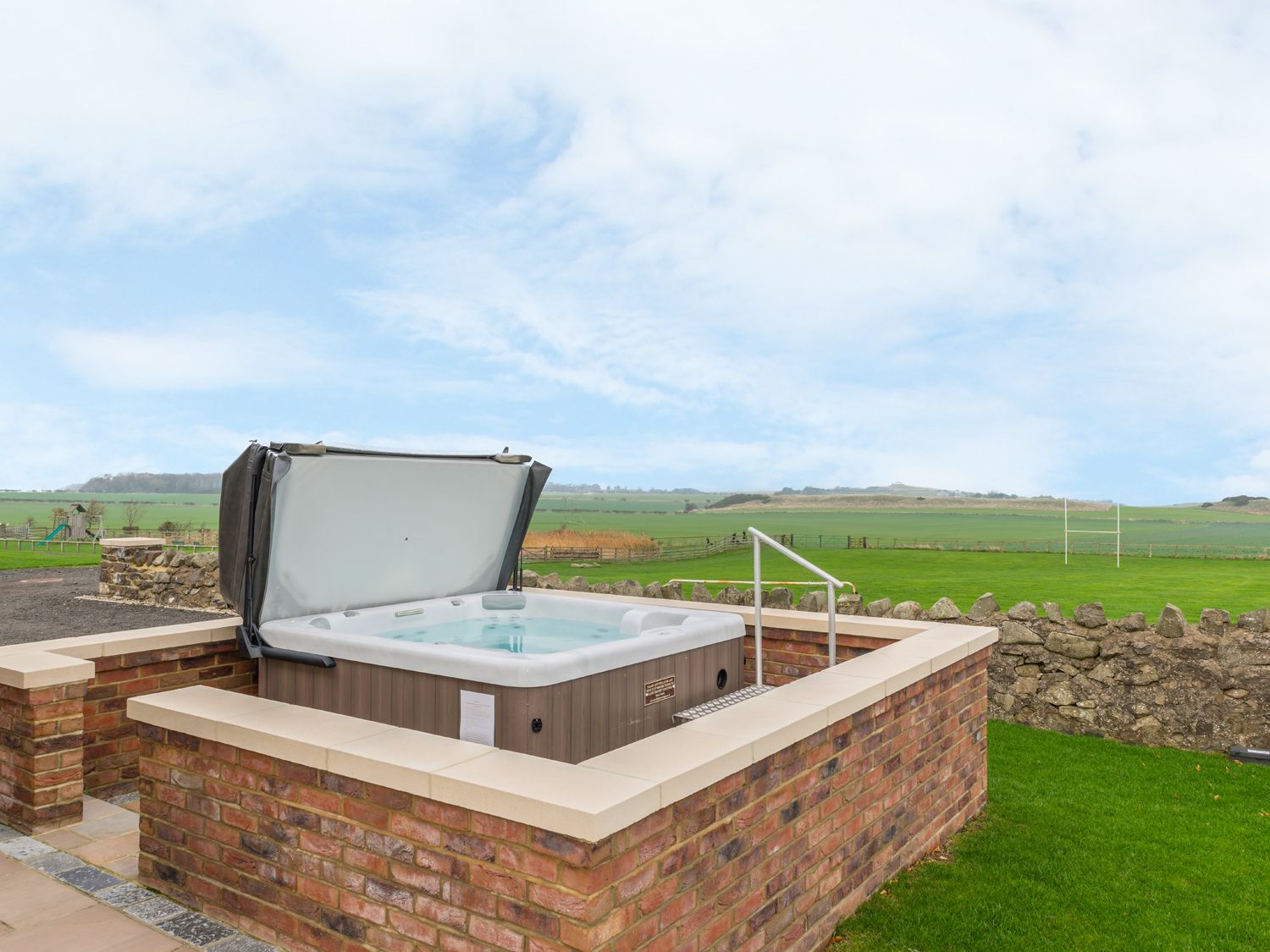 Bank Top Cottage, Northumberland Northumberland England Hot Tub