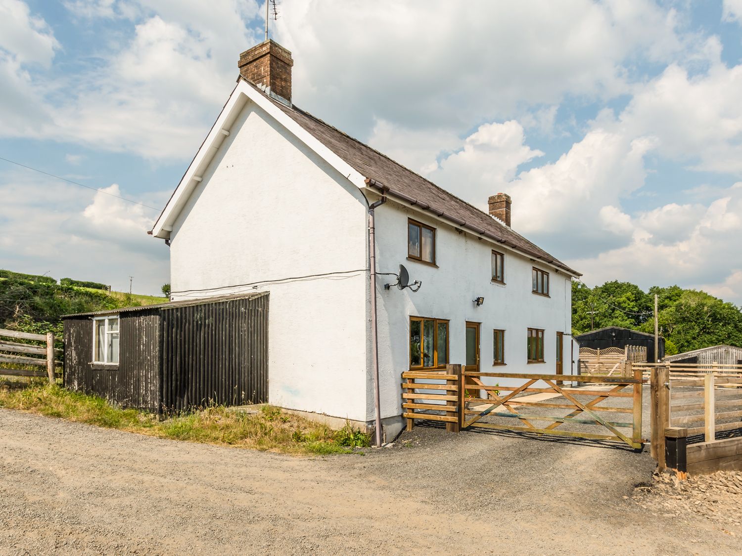 Upper Caerfaelog, Wales