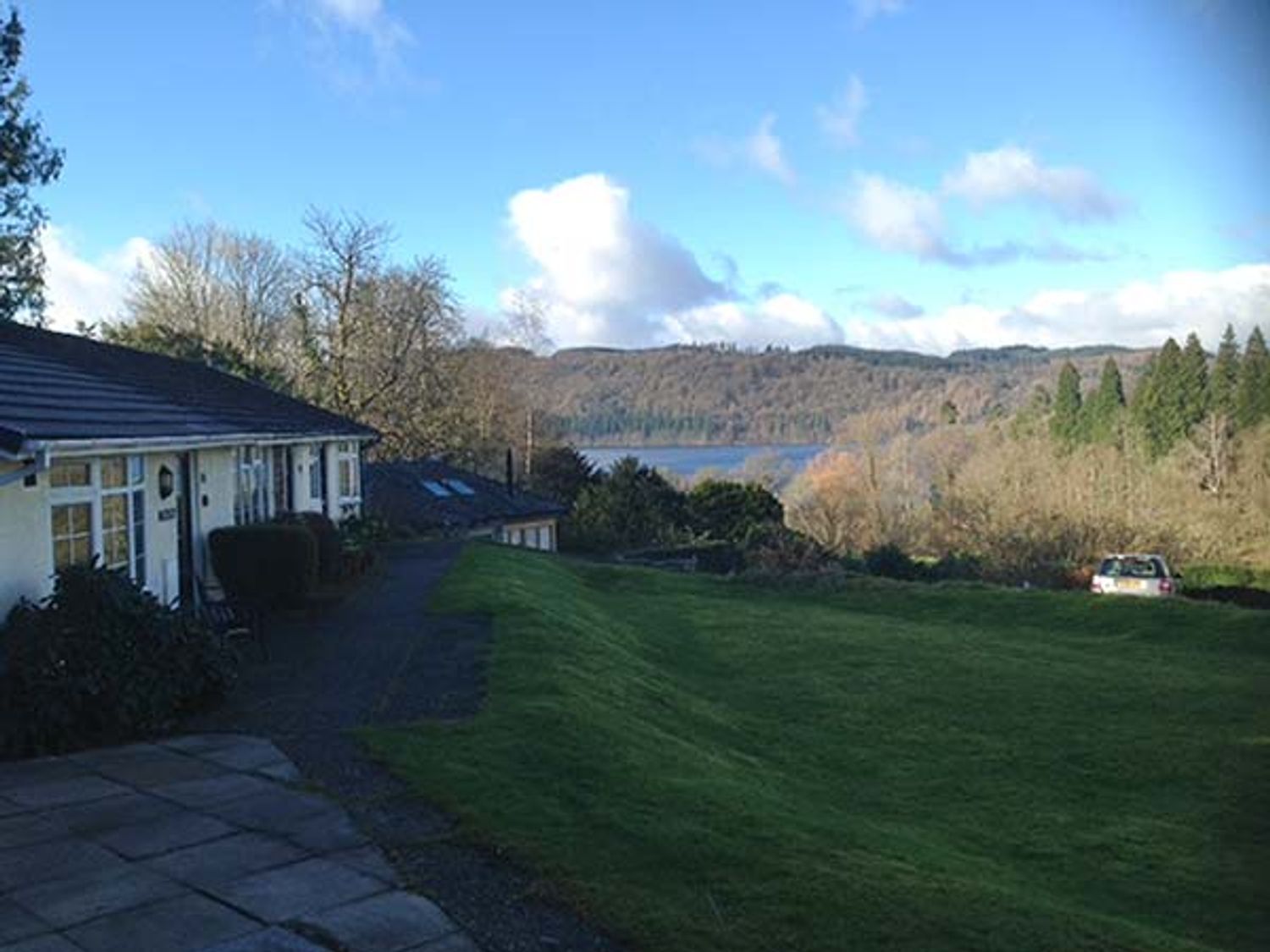 T'whit T'woo, Windermere