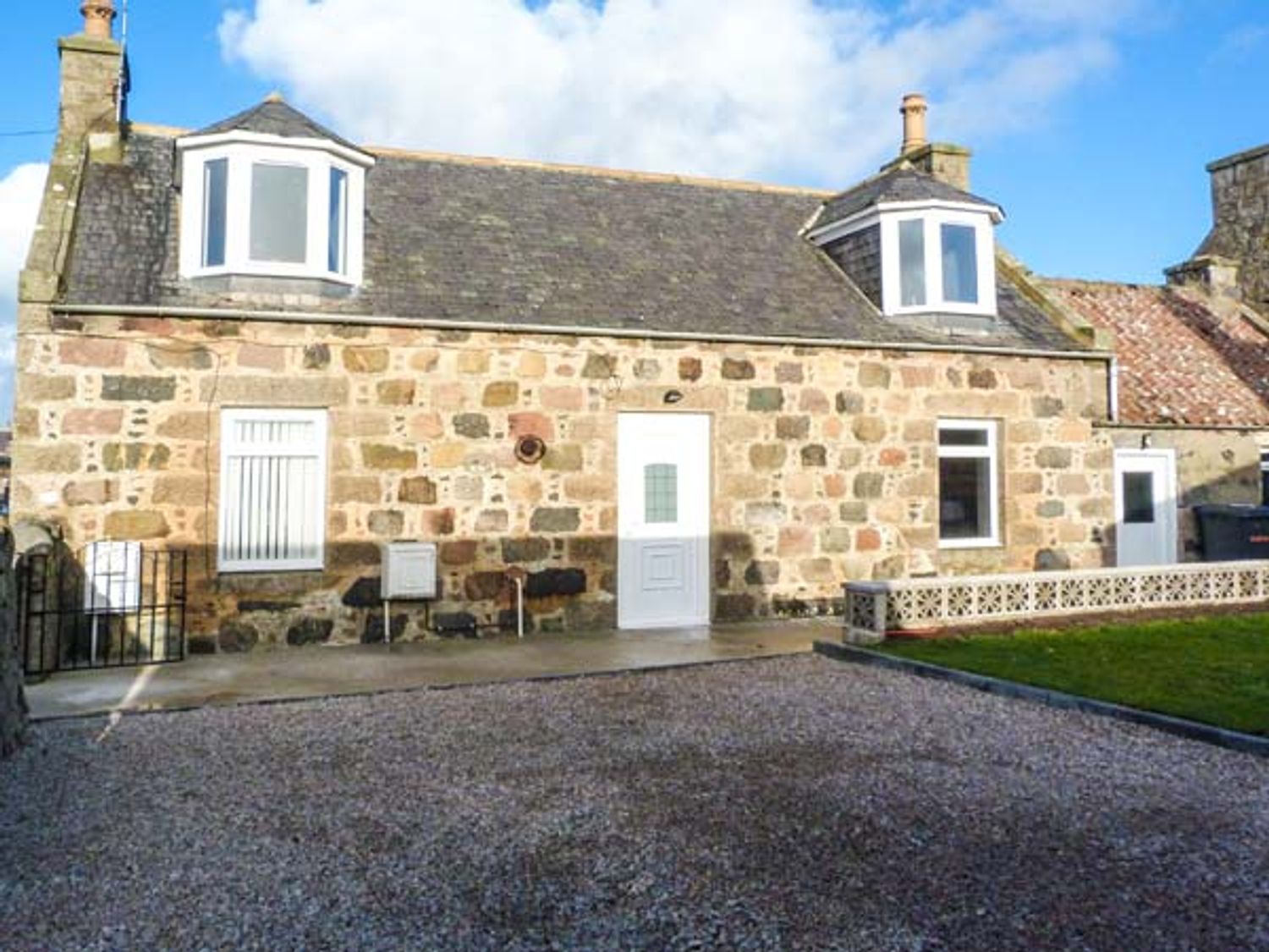 Coastal Cottage Fraserburgh Charlestown Self Catering Holiday Cottage