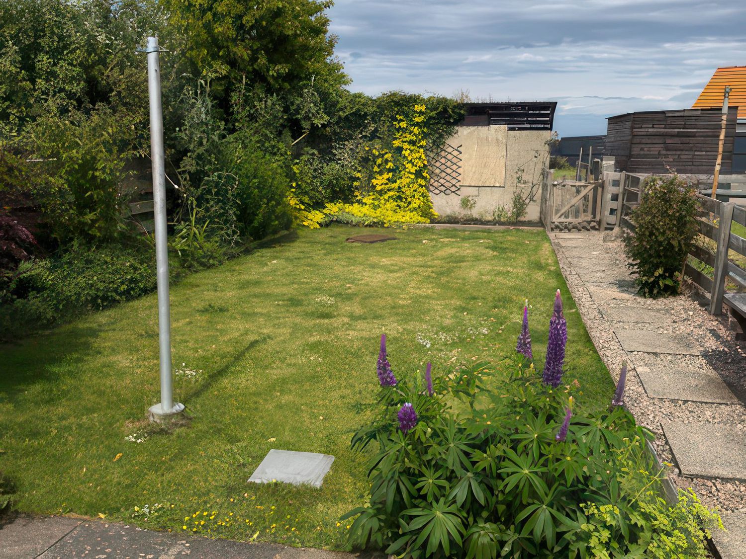 5 DISTILLERY COTTAGES, Scotland, Aberdeenshire, Banff, Inverboyndie