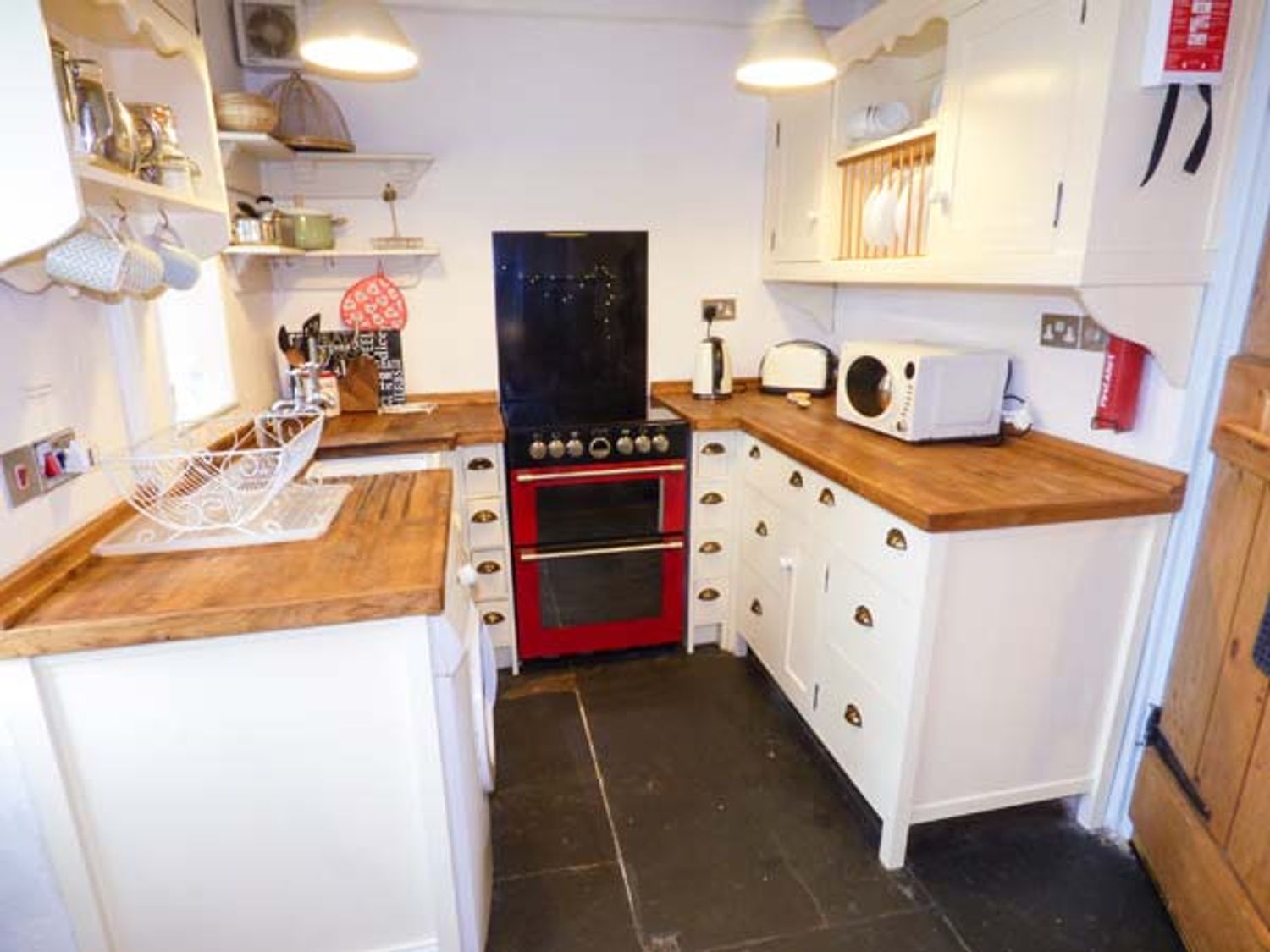 1 Arthur Cottages, Devon
