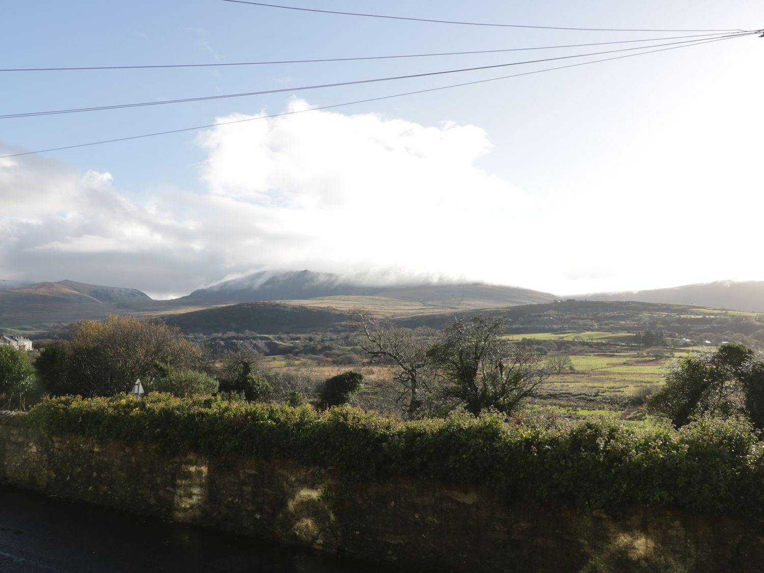 60 Hyfrydle Road, North Wales