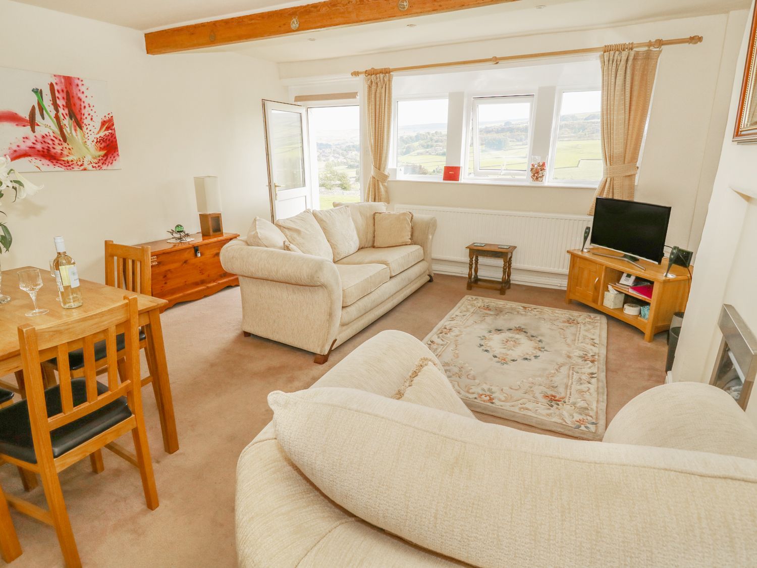 17 Moorside, Yorkshire