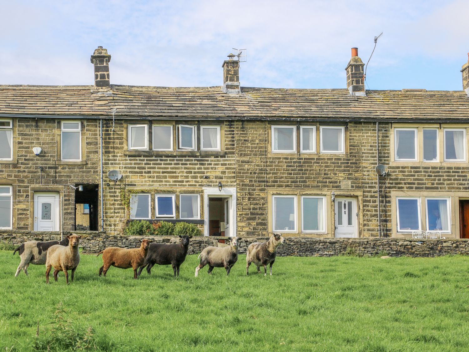 17 Moorside, Yorkshire