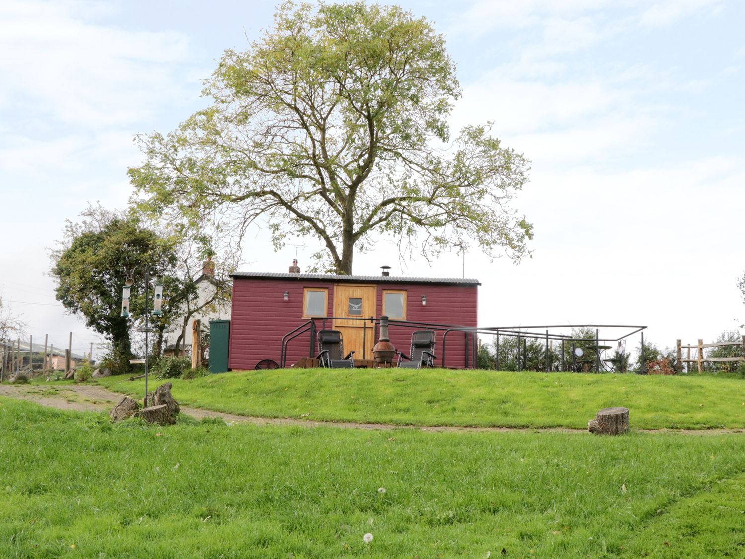 The Shire Hut, North Wales