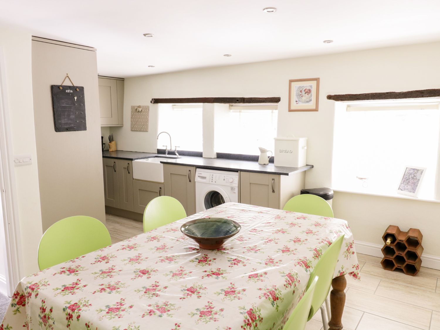 Orchard Cottage Lothersdale ( Ref 956843 ) Holiday cottage in Lothersdale North Yorkshire