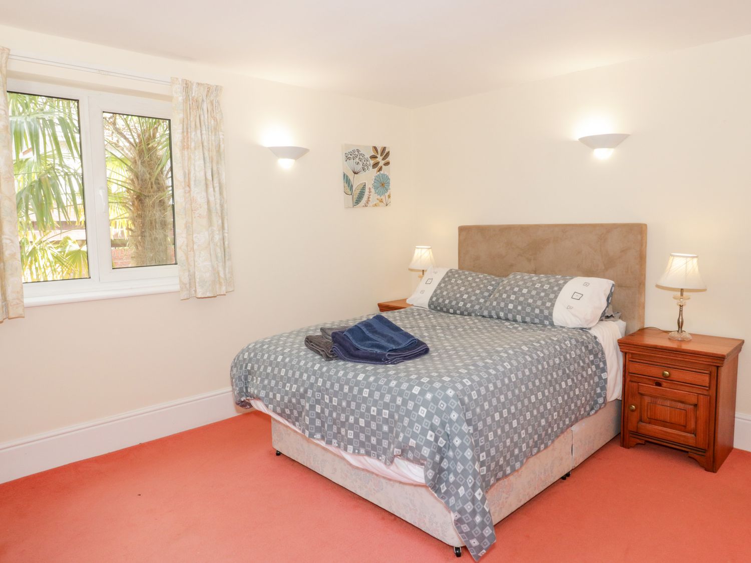 11 GLYN GARTH MEWS, Wales, North Wales, Island of Anglesey, Llandegfan