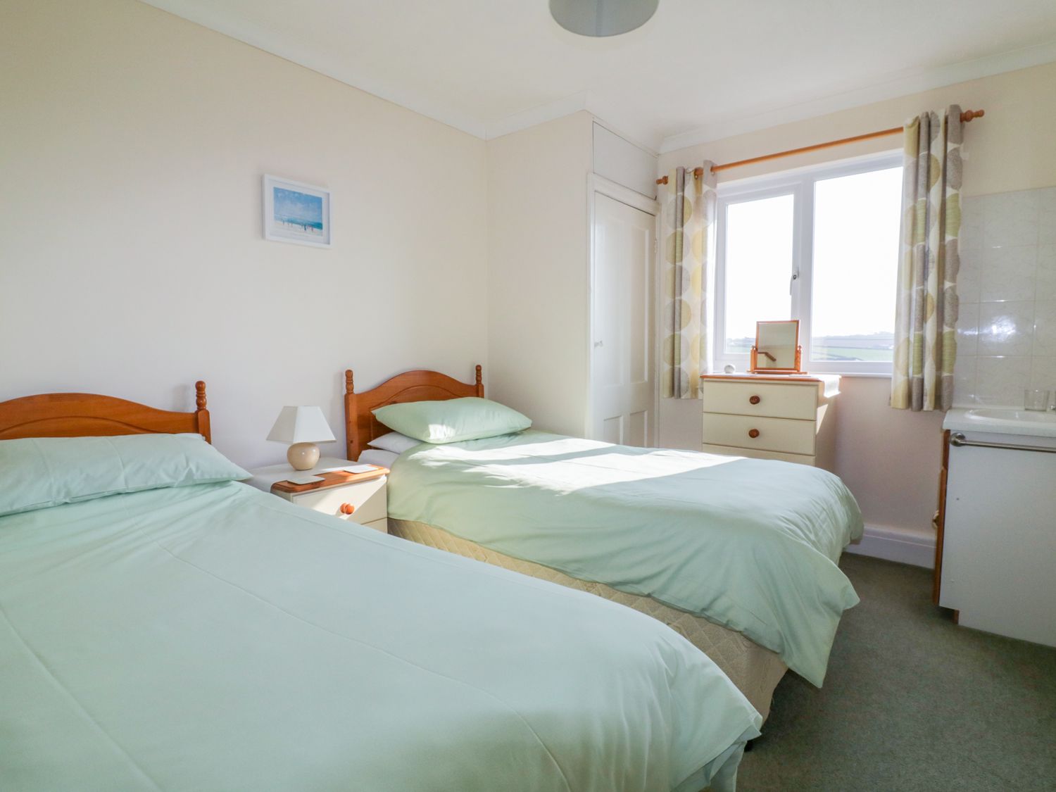 Yellow Sands Apartment 7, Cornwall