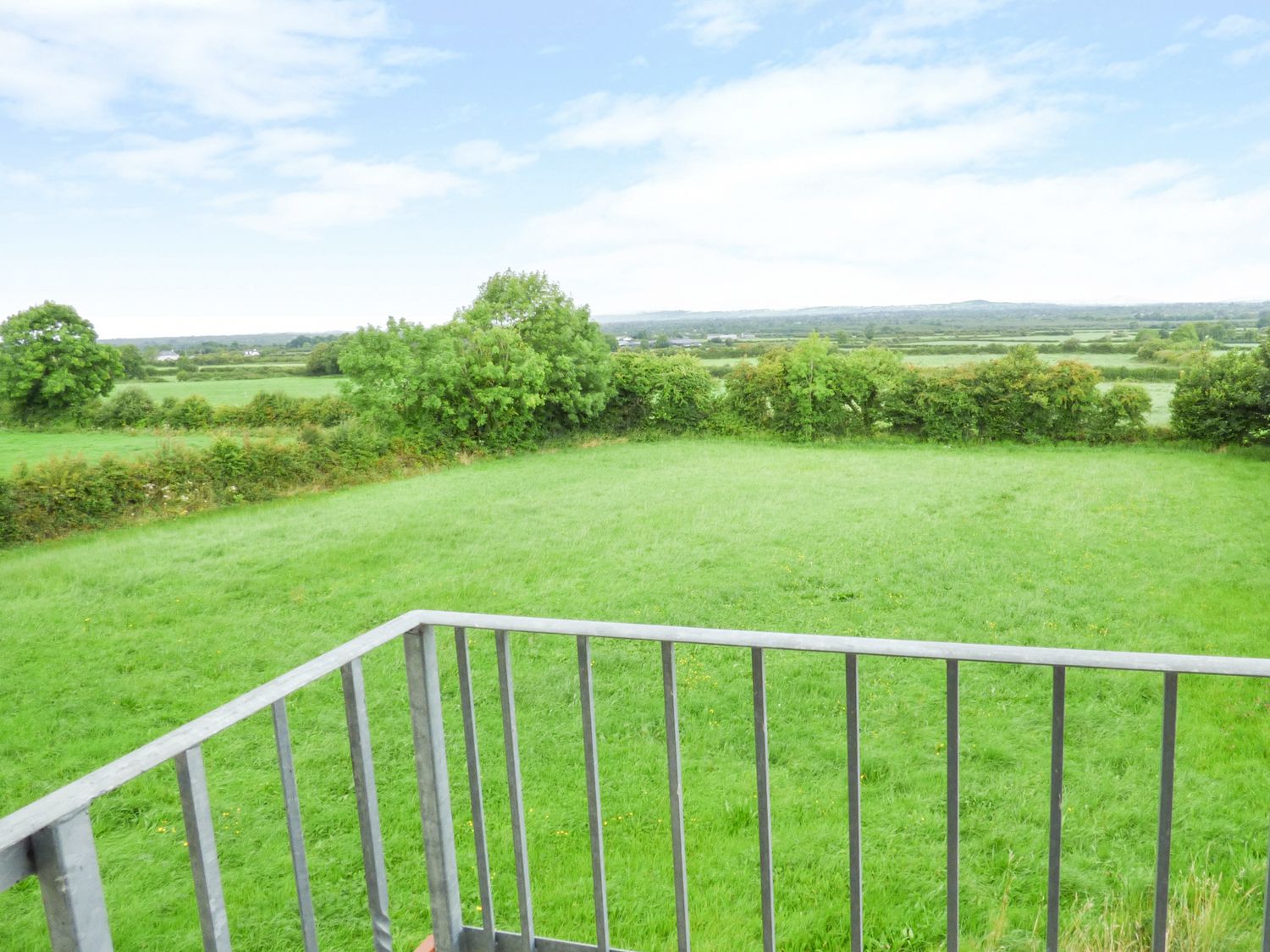 Shandrum Brook, Ireland - County Cork - Ireland : Cottages For Couples ...