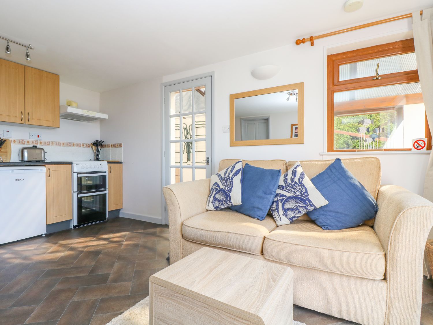Castle View Apartment, Cornwall