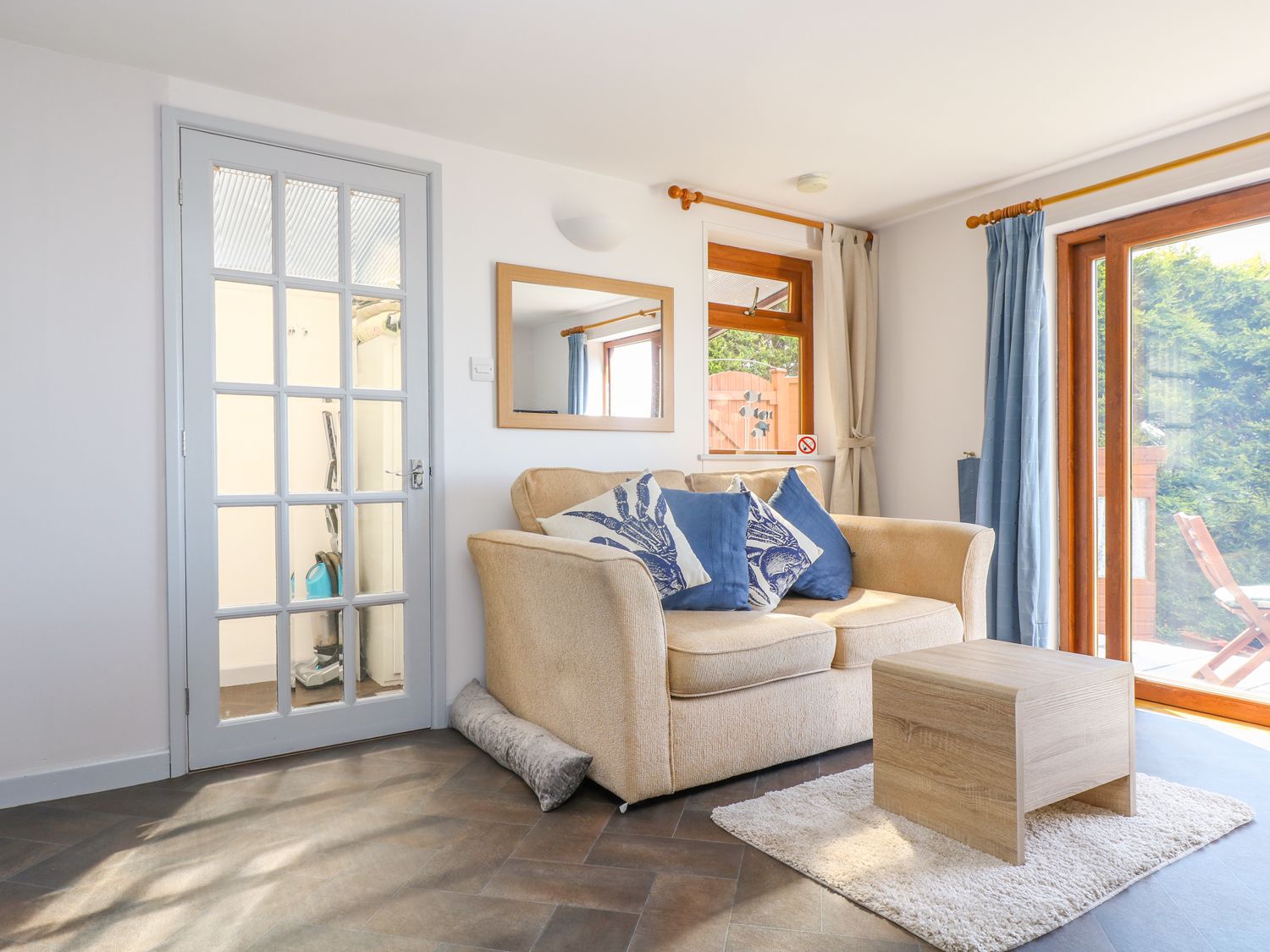 Castle View Apartment, Cornwall