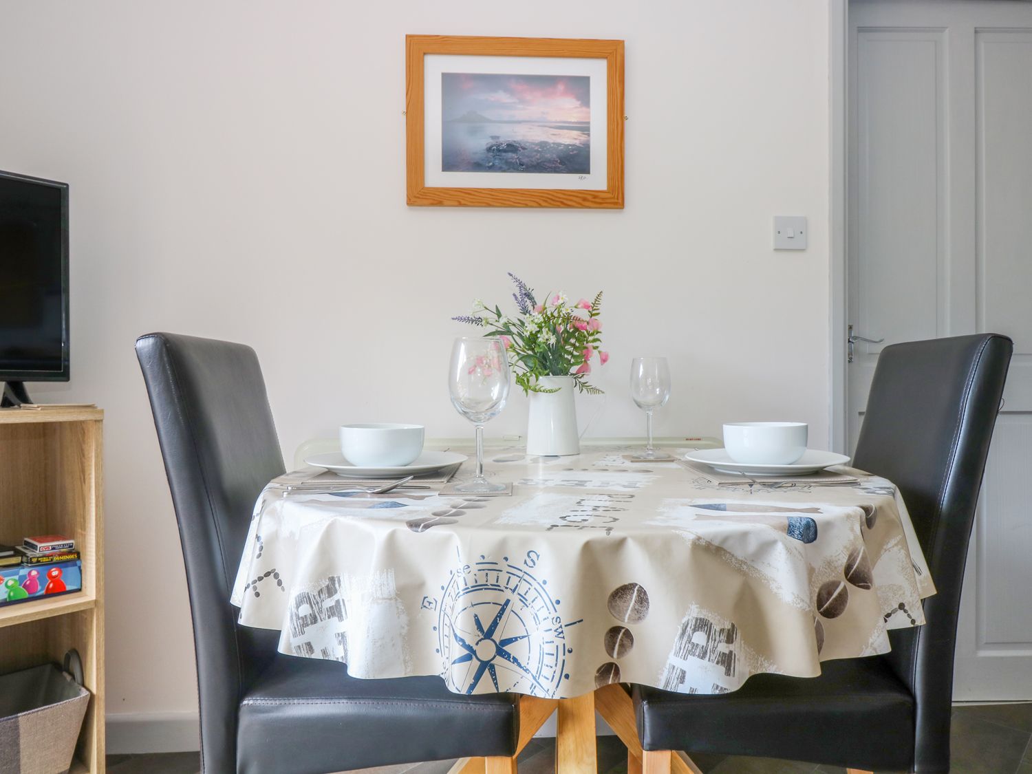 Castle View Apartment, Cornwall