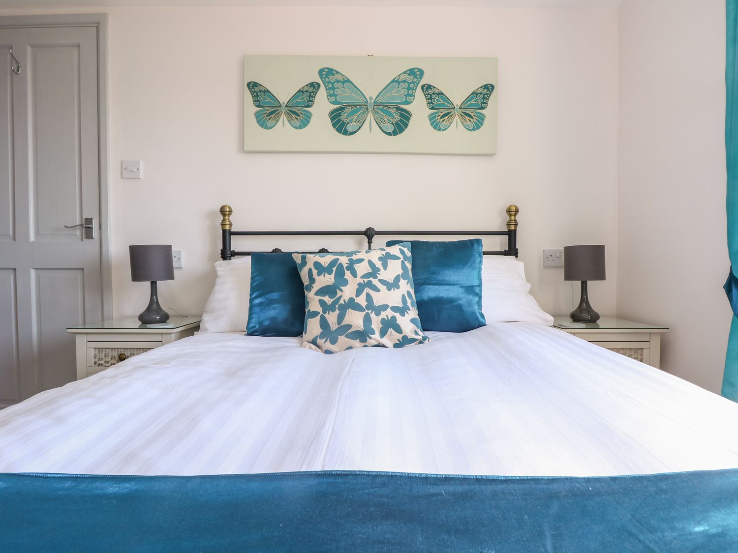Castle View Apartment, Cornwall