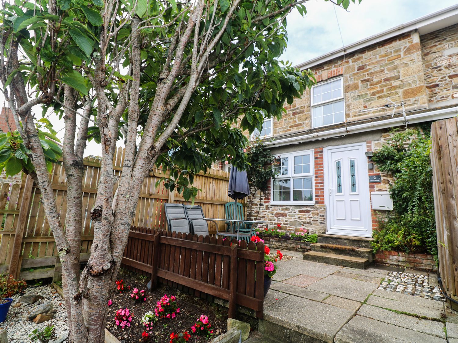 Alma House 2 Perranporth Cornwall Self Catering Holiday Cottage