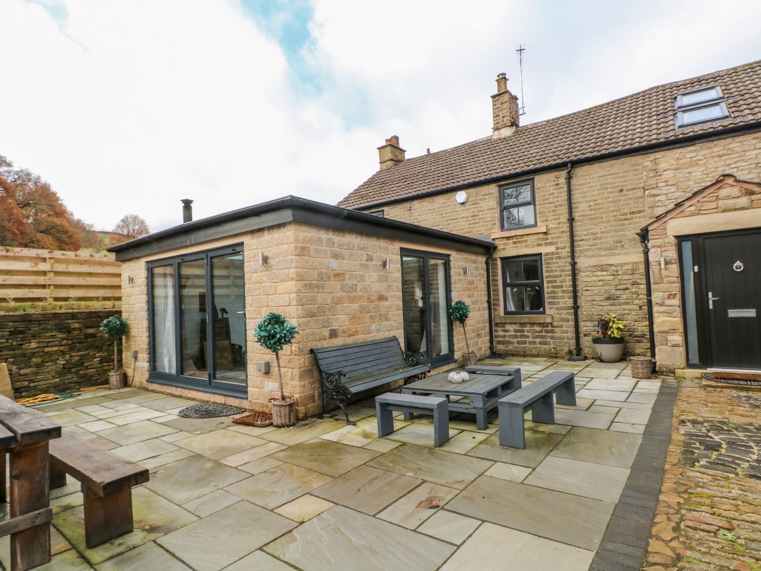 Carr House Farm, Glossop Derbyshire England Cottages For Couples