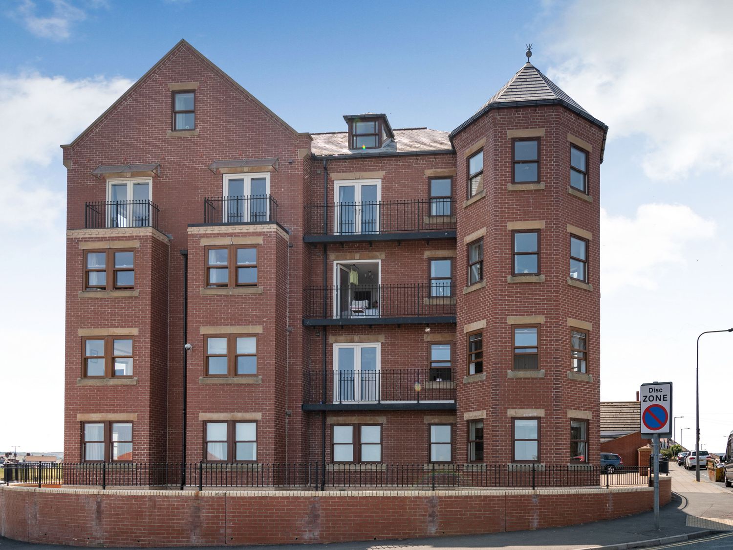 Seaview Heights, Whitby