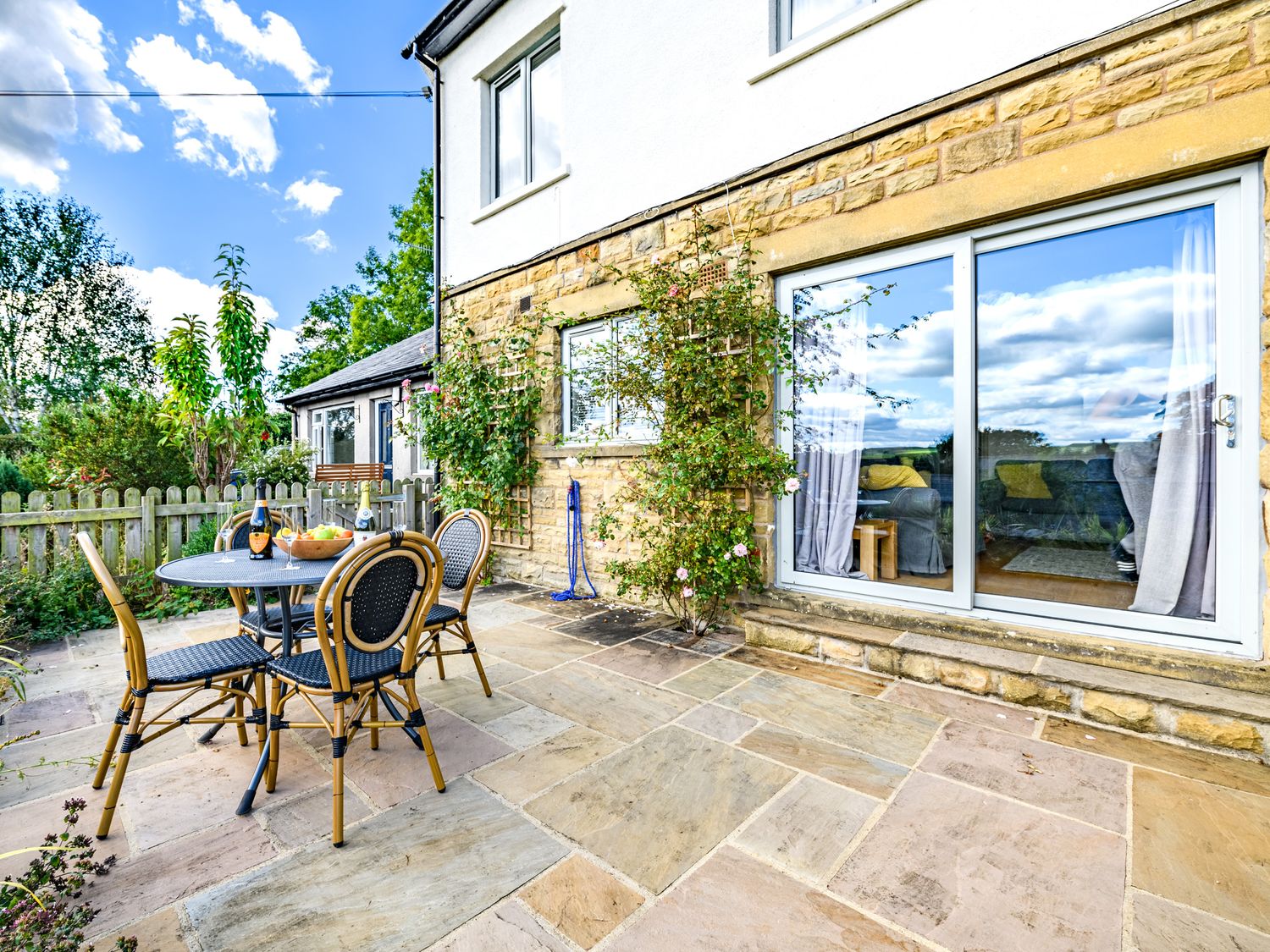 2 Orchard Leigh, Yorkshire