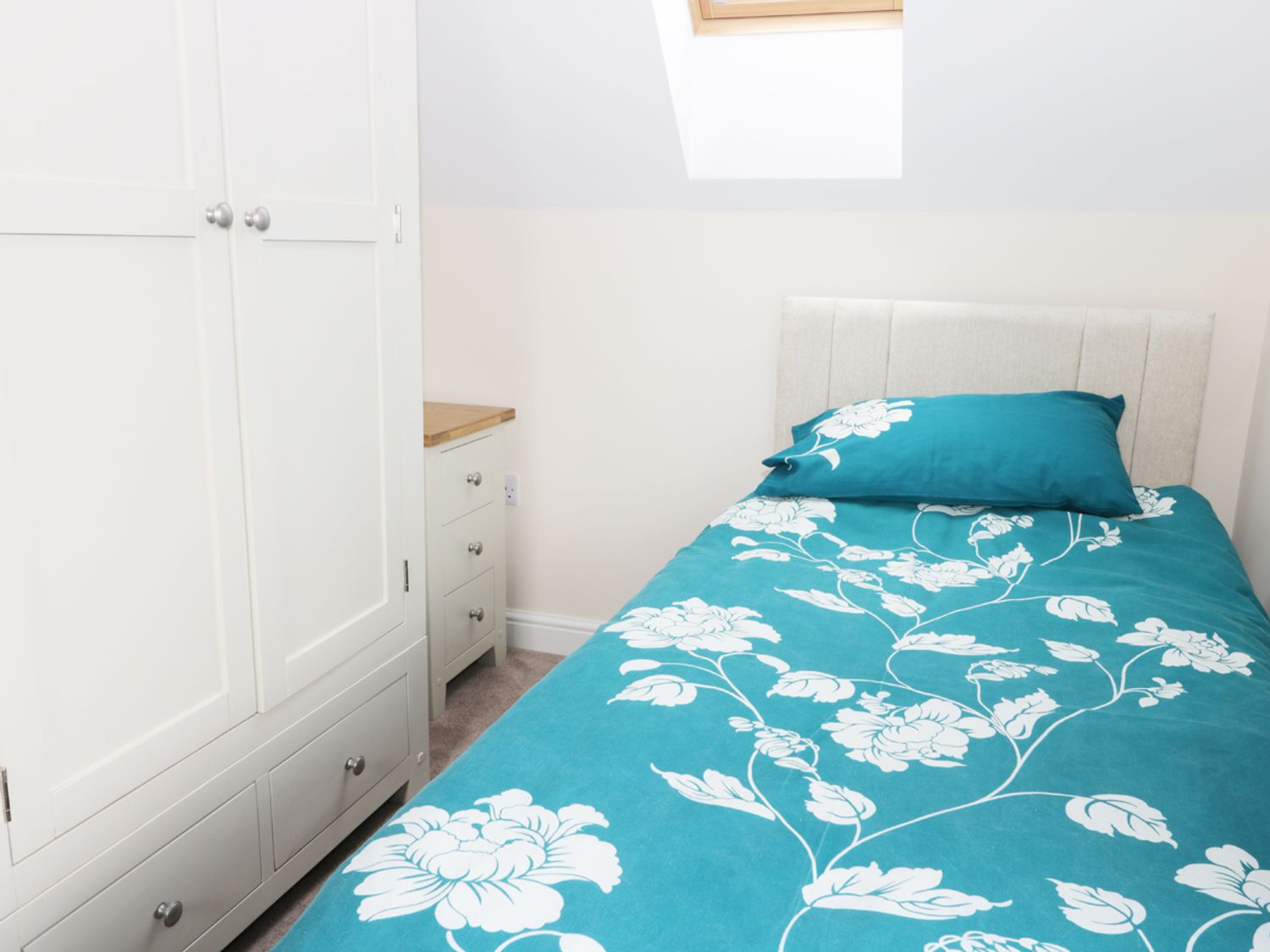 Holly Cottage, Lincolnshire
