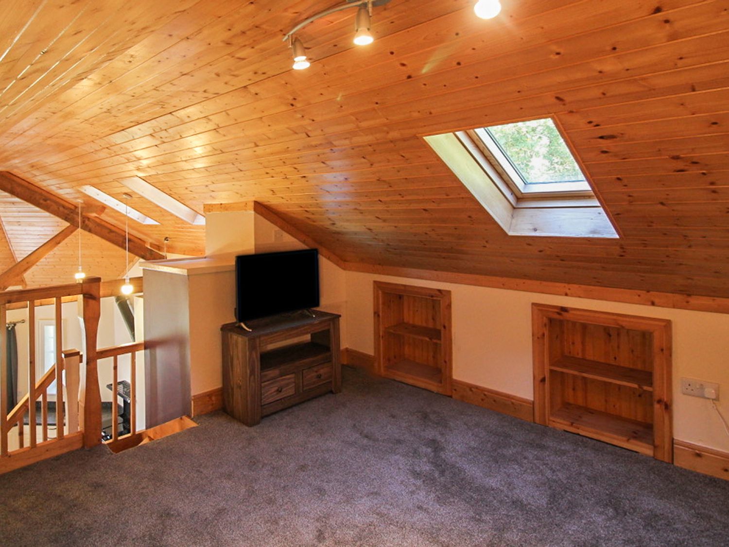 West Gate Lodge, Ireland