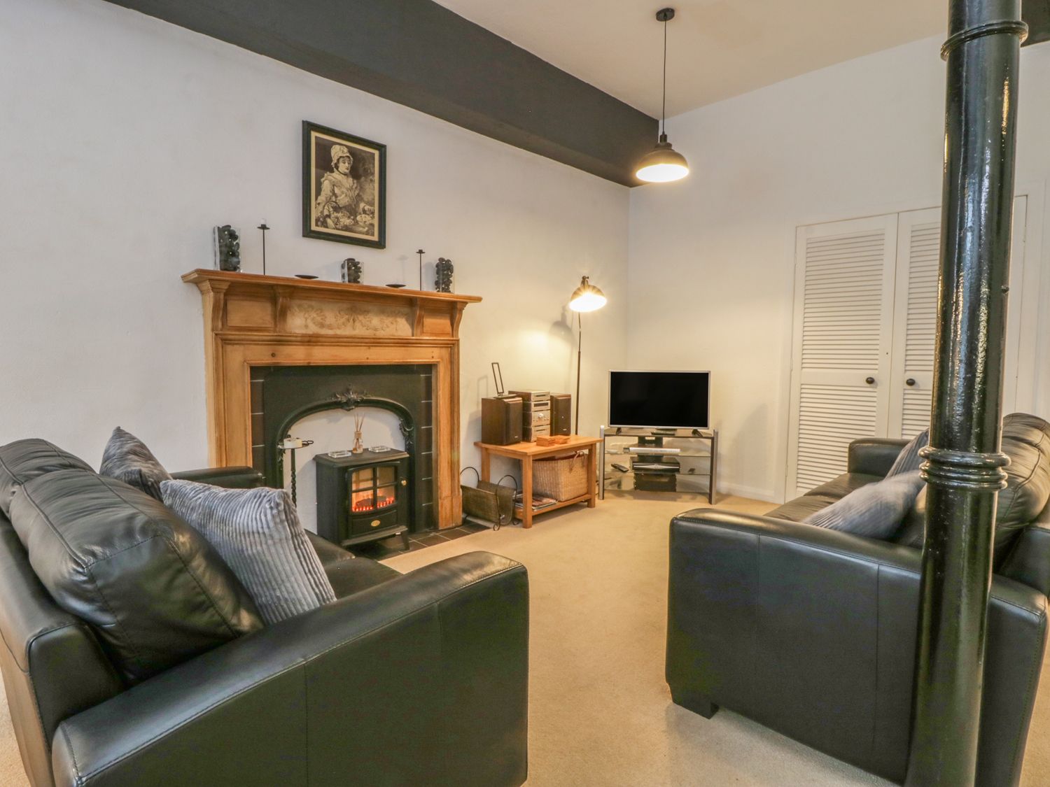 2 Riverside Walk Airton ( Ref 965084 ) Airton holiday home rental for 5 guests in North Yorkshire