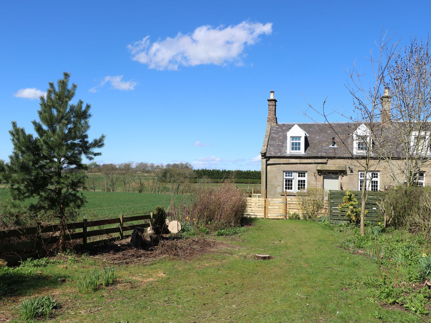 7 Swinton Mill Cottage, Scotland