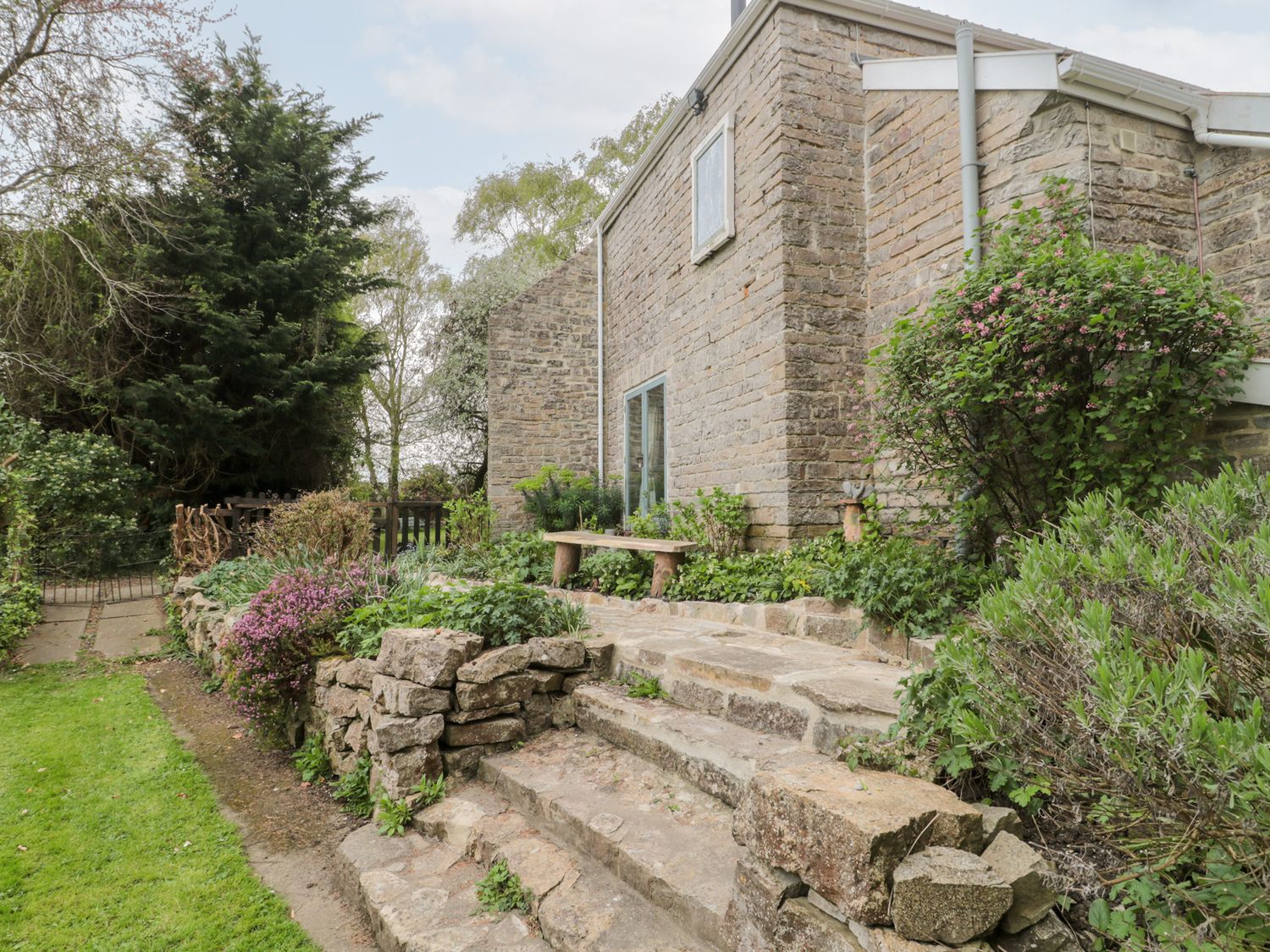 The Granary, Edington